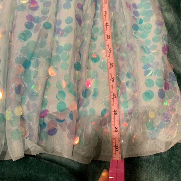 Frozen Dresses Size 6-7 - Picture 7 of 11